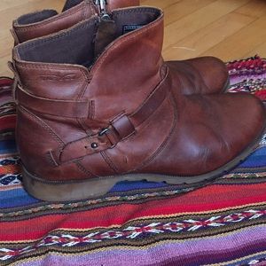Teva women’s De la Vina brown ankle boots sz 10